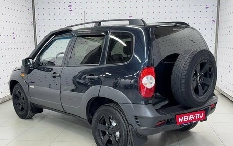 Chevrolet Niva I рестайлинг, 2015 год, 640 000 рублей, 4 фотография
