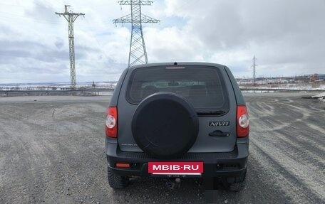 Chevrolet Niva I рестайлинг, 2011 год, 665 000 рублей, 4 фотография