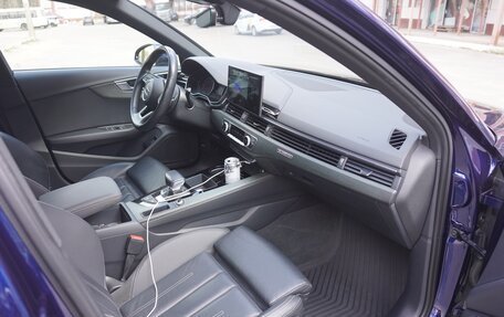 Audi A4, 2019 год, 3 150 000 рублей, 9 фотография
