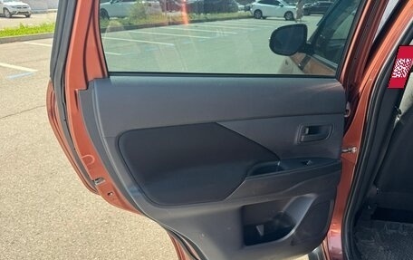 Mitsubishi Outlander III рестайлинг 3, 2012 год, 1 350 000 рублей, 12 фотография