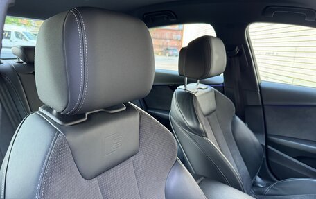 Audi A4, 2018 год, 2 999 000 рублей, 9 фотография