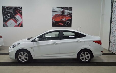 Hyundai Solaris II рестайлинг, 2012 год, 737 000 рублей, 6 фотография