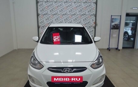 Hyundai Solaris II рестайлинг, 2012 год, 737 000 рублей, 3 фотография