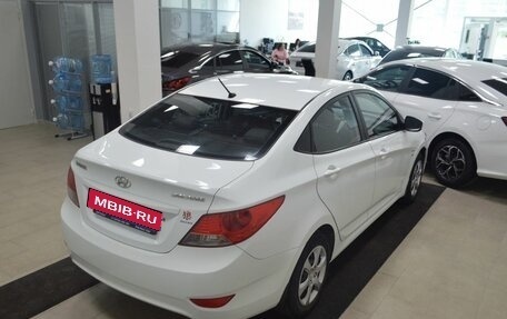 Hyundai Solaris II рестайлинг, 2012 год, 737 000 рублей, 8 фотография