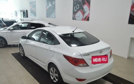 Hyundai Solaris II рестайлинг, 2012 год, 737 000 рублей, 12 фотография