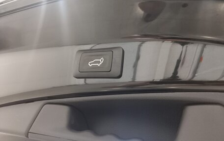 Toyota RAV4, 2024 год, 3 700 000 рублей, 20 фотография