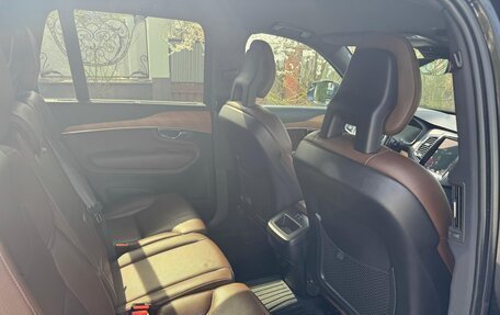 Volvo XC90 II рестайлинг, 2021 год, 4 500 000 рублей, 23 фотография