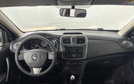 Renault Logan II, 2016 год, 880 000 рублей, 17 фотография
