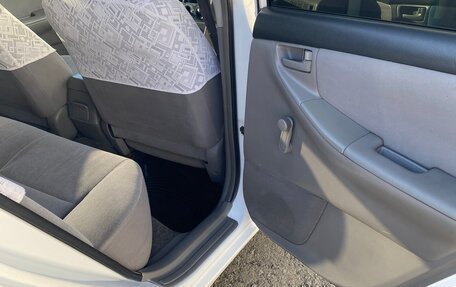 Toyota Corolla, 2002 год, 635 000 рублей, 7 фотография