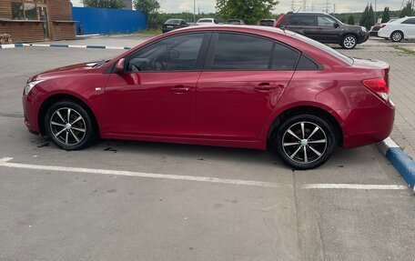 Chevrolet Cruze II, 2011 год, 725 000 рублей, 3 фотография