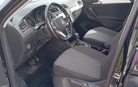 Volkswagen Tiguan II, 2021 год, 2 650 000 рублей, 1 фотография