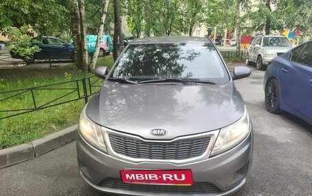 KIA Rio III рестайлинг, 2013 год, 705 000 рублей, 1 фотография