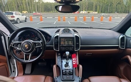 Porsche Cayenne III, 2015 год, 4 800 000 рублей, 7 фотография