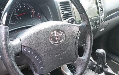 Toyota Land Cruiser Prado 120 рестайлинг, 2008 год, 2 350 000 рублей, 13 фотография