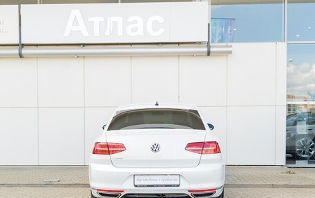 Volkswagen Passat B8 рестайлинг, 2018 год, 2 400 000 рублей, 4 фотография
