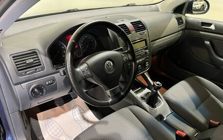 Volkswagen Jetta VI, 2008 год, 600 000 рублей, 10 фотография