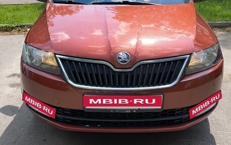 Skoda Rapid I, 2015 год, 880 000 рублей, 14 фотография
