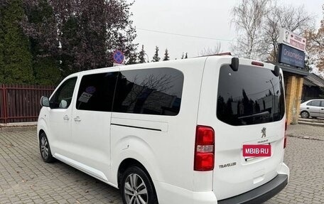 Peugeot Traveller I, 2017 год, 1 800 000 рублей, 9 фотография