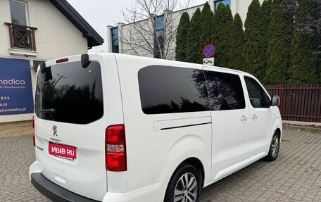 Peugeot Traveller I, 2017 год, 1 800 000 рублей, 4 фотография