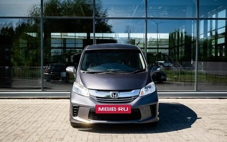 Honda Freed I, 2016 год, 1 600 000 рублей, 3 фотография