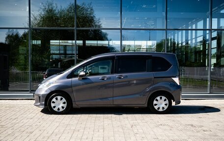Honda Freed I, 2016 год, 1 600 000 рублей, 7 фотография