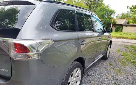 Mitsubishi Outlander III рестайлинг 3, 2012 год, 1 460 000 рублей, 11 фотография