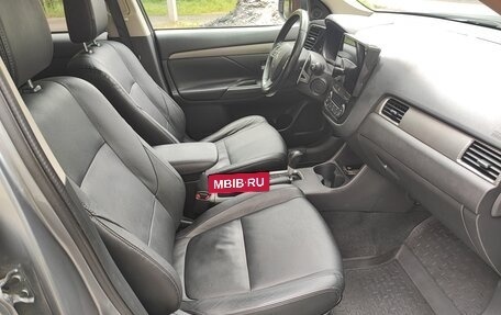 Mitsubishi Outlander III рестайлинг 3, 2012 год, 1 460 000 рублей, 22 фотография