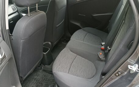 Hyundai Solaris II рестайлинг, 2014 год, 1 400 000 рублей, 14 фотография