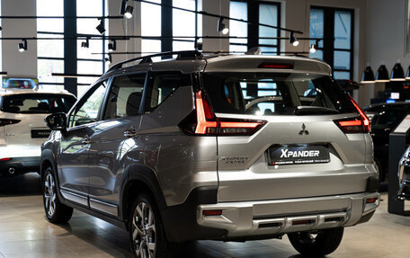 Mitsubishi Xpander, 2023 год, 3 700 000 рублей, 5 фотография
