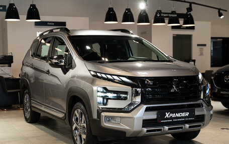Mitsubishi Xpander, 2023 год, 3 700 000 рублей, 3 фотография