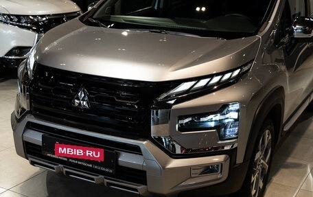 Mitsubishi Xpander, 2023 год, 3 700 000 рублей, 9 фотография