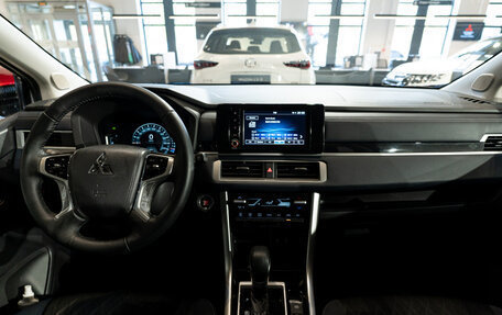 Mitsubishi Xpander, 2023 год, 3 700 000 рублей, 18 фотография