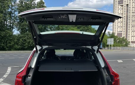Volvo XC60 II, 2018 год, 3 500 000 рублей, 32 фотография