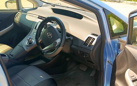 Toyota Prius, 2012 год, 1 400 000 рублей, 6 фотография