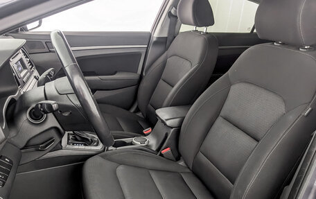 Hyundai Elantra VI рестайлинг, 2018 год, 1 420 000 рублей, 20 фотография