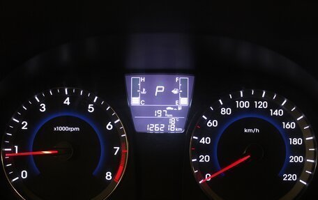 Hyundai Solaris II рестайлинг, 2015 год, 997 000 рублей, 11 фотография