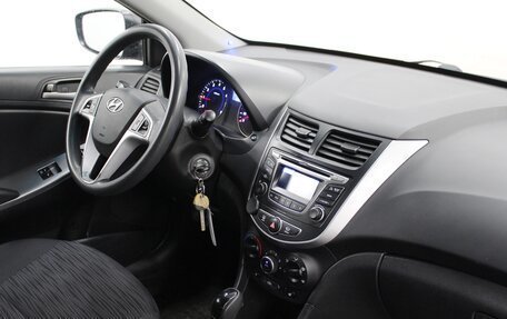 Hyundai Solaris II рестайлинг, 2015 год, 997 000 рублей, 7 фотография