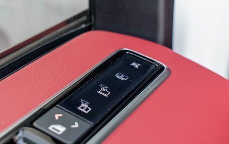 Land Rover Range Rover IV рестайлинг, 2019 год, 7 429 000 рублей, 25 фотография
