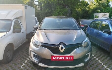 Renault Kaptur I рестайлинг, 2018 год, 1 500 000 рублей, 1 фотография