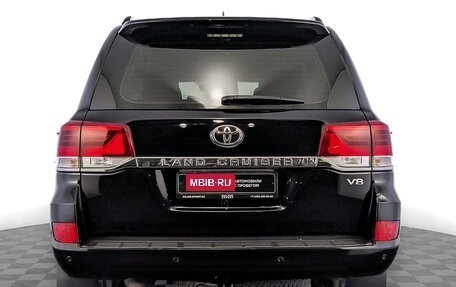 Toyota Land Cruiser 200, 2016 год, 4 750 000 рублей, 6 фотография