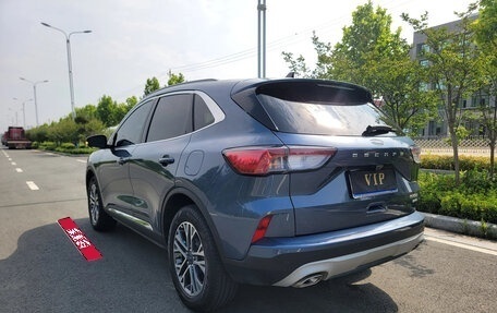 Ford Escape, 2022 год, 1 916 000 рублей, 2 фотография
