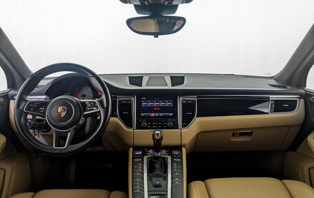 Porsche Macan I рестайлинг, 2017 год, 4 900 000 рублей, 14 фотография
