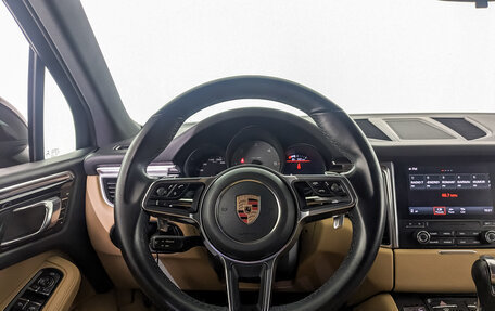 Porsche Macan I рестайлинг, 2017 год, 4 900 000 рублей, 23 фотография