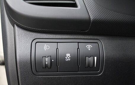 Hyundai Solaris II рестайлинг, 2011 год, 797 000 рублей, 13 фотография