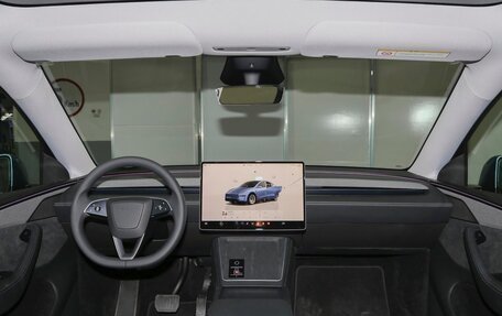 Tesla Model Y I, 2025 год, 7 790 000 рублей, 32 фотография