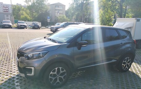 Renault Kaptur I рестайлинг, 2018 год, 1 500 000 рублей, 3 фотография