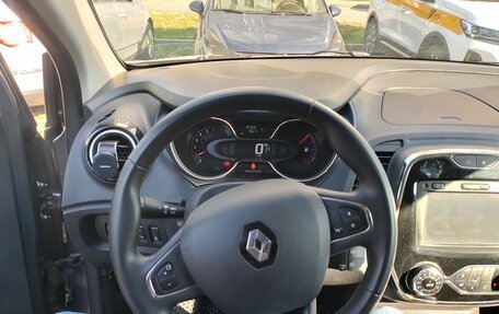 Renault Kaptur I рестайлинг, 2018 год, 1 500 000 рублей, 4 фотография