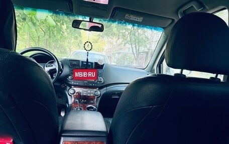 Toyota Highlander III, 2012 год, 2 500 000 рублей, 6 фотография