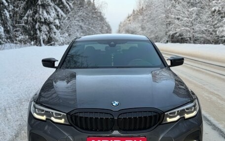 BMW 3 серия, 2019 год, 3 850 000 рублей, 12 фотография