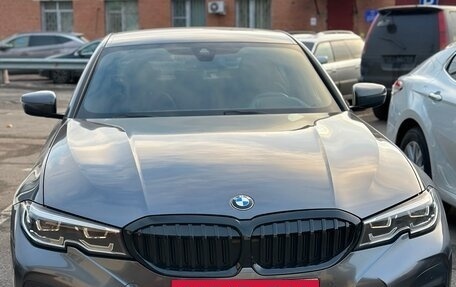 BMW 3 серия, 2019 год, 3 850 000 рублей, 27 фотография